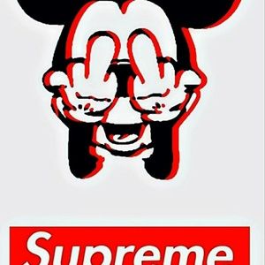 Meet your Posher, Skylar